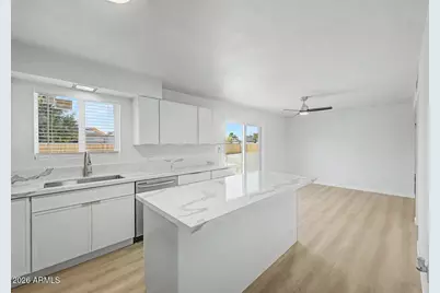 1621 N 53rd Drive, Phoenix, AZ 85035 - Photo 10