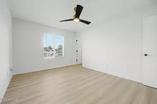 1621 N 53rd Dr, Phoenix, AZ 85035 - Photo 14