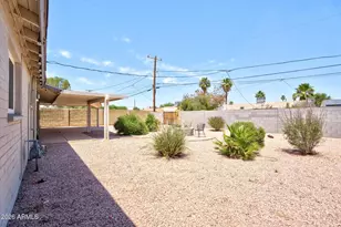 1711 S Roberts Rd, Tempe, AZ 85281 - Photo 28