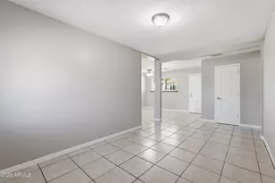 1621 W Dale Cir, Mesa, AZ 85201 - Photo 8