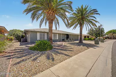 9310 W Glen Oaks Circle N, Sun City, AZ 85351 - Photo 2