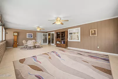 9310 W Glen Oaks Circle N, Sun City, AZ 85351 - Photo 4