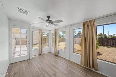 3235 W Country Gables Drive, Phoenix, AZ 85053 - Photo 18