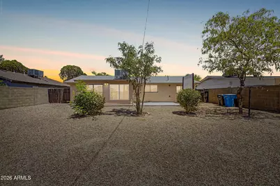 3235 W Country Gables Drive, Phoenix, AZ 85053 - Photo 20