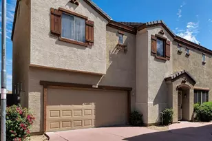3038 W Sands Dr, Phoenix, AZ 85027 - Photo 1