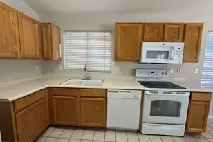 2302 E Edna Ave, Phoenix, AZ 85022 - Photo 16