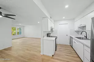 10635 W Highwood Ln, Sun City, AZ 85373 - Photo 10