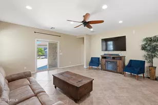 4869 S Stonecreek Blvd, Gilbert, AZ 85298 - Photo 8