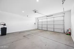 8911 W Solano Dr, Glendale, AZ 85305 - Photo 22