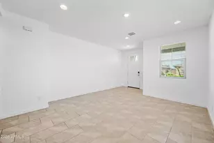 8911 W Solano Dr, Glendale, AZ 85305 - Photo 4