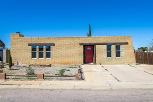 520 S 3rd St, Sierra Vista, AZ 85635 - Photo 1