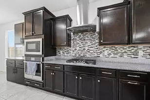 22528 N 96th Ave, Peoria, AZ 85383 - Photo 8