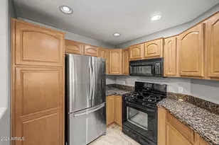 5450 E Deer Valley Dr, Phoenix, AZ 85054 - Photo 6