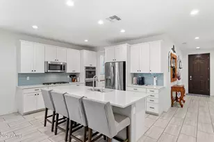 17364 W Bent Tree Dr, Surprise, AZ 85387 - Photo 14
