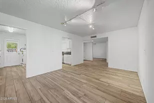 1988 E Oxford Dr, Tempe, AZ 85283 - Photo 6