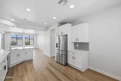 25548 N 104th Drive, Peoria, AZ 85383 - Photo 8