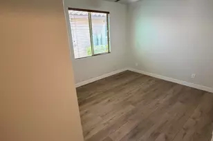 25548 N 104th Dr, Peoria, AZ 85383 - Photo 8