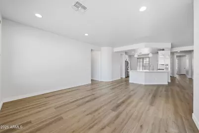 25548 N 104th Drive, Peoria, AZ 85383 - Photo 10