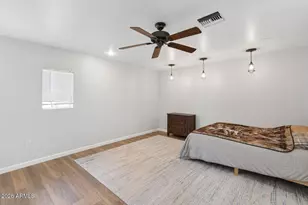 2348 N 28th Pl, Phoenix, AZ 85008 - Photo 12