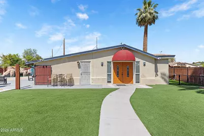 2348 N 28th Place, Phoenix, AZ 85008 - Photo 2