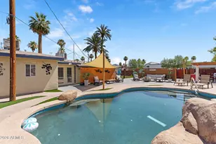 2348 N 28th Pl, Phoenix, AZ 85008 - Photo 18