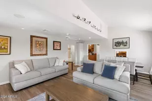 2348 N 28th Pl, Phoenix, AZ 85008 - Photo 8