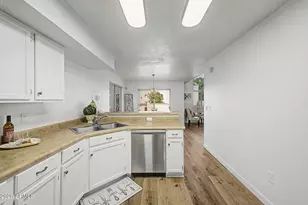 1071 W Sandy Banks Dr, Gilbert, AZ 85233 - Photo 10