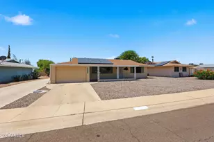 12244 N Saint Andrew Dr E, Sun City, AZ 85351 - Photo 1