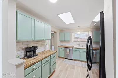 12244 N Saint Andrew Drive E, Sun City, AZ 85351 - Photo 20