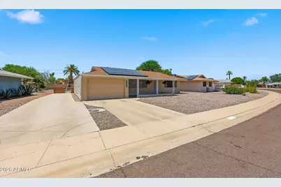 12244 N Saint Andrew Drive E, Sun City, AZ 85351 - Photo 6