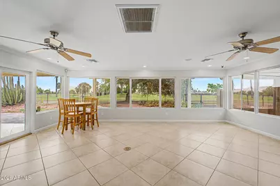 10223 W Desert Hills Drive, Sun City, AZ 85351 - Photo 12