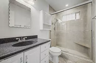 10223 W Desert Hills Dr, Sun City, AZ 85351 - Photo 24