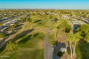 10223 W Desert Hills Dr, Sun City, AZ 85351 - Photo 4