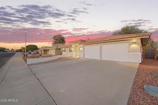 10223 W Desert Hills Dr, Sun City, AZ 85351 - Photo 44