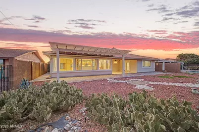 10223 W Desert Hills Drive, Sun City, AZ 85351 - Photo 34