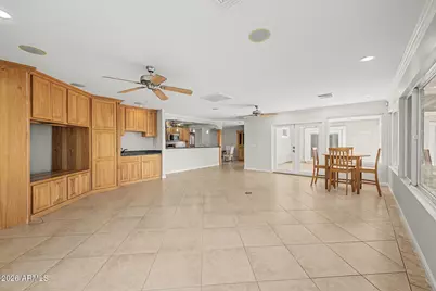 10223 W Desert Hills Drive, Sun City, AZ 85351 - Photo 10