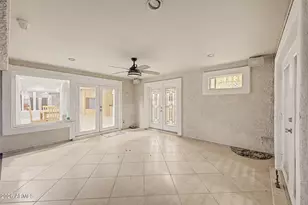 10223 W Desert Hills Dr, Sun City, AZ 85351 - Photo 32
