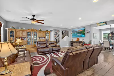16259 W Cortez Street, Surprise, AZ 85379 - Photo 2