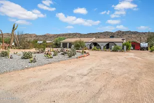 2621 E South Mountain Ave, Phoenix, AZ 85042 - Photo 4