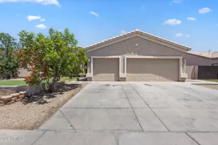 1042 E Lynx Way, Chandler, AZ 85249 - Photo 2