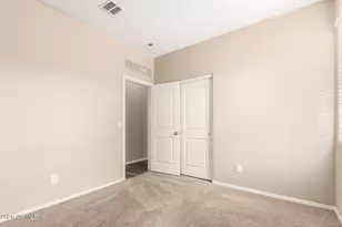 2926 W Kowalsky Ln, Phoenix, AZ 85041 - Photo 22