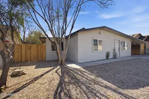 4416 N 22nd Dr, Phoenix, AZ 85015 - Photo 2