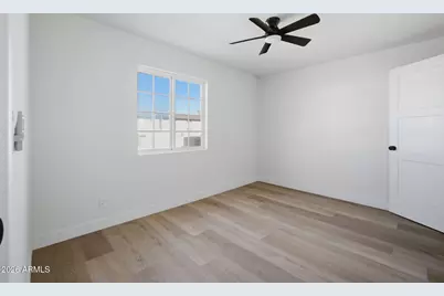 4416 N 22nd Drive, Phoenix, AZ 85015 - Photo 8