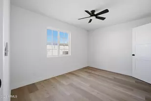 4416 N 22nd Dr, Phoenix, AZ 85015 - Photo 8