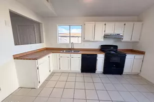 8839 W Carol Ave, Peoria, AZ 85345 - Photo 2