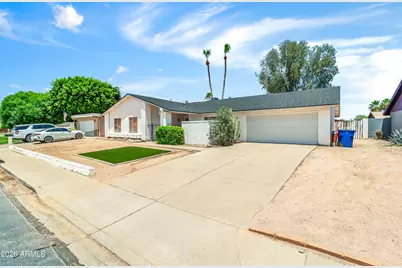 752 W Posada Avenue, Mesa, AZ 85210 - Photo 1