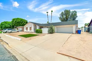 752 W Posada Ave, Mesa, AZ 85210 - Photo 1