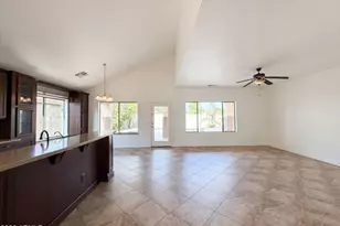 18689 N Miller Way, Maricopa, AZ 85139 - Photo 10