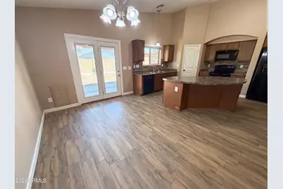 4181 S 247th Drive, Buckeye, AZ 85326 - Photo 10