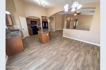4181 S 247th Drive, Buckeye, AZ 85326 - Photo 8